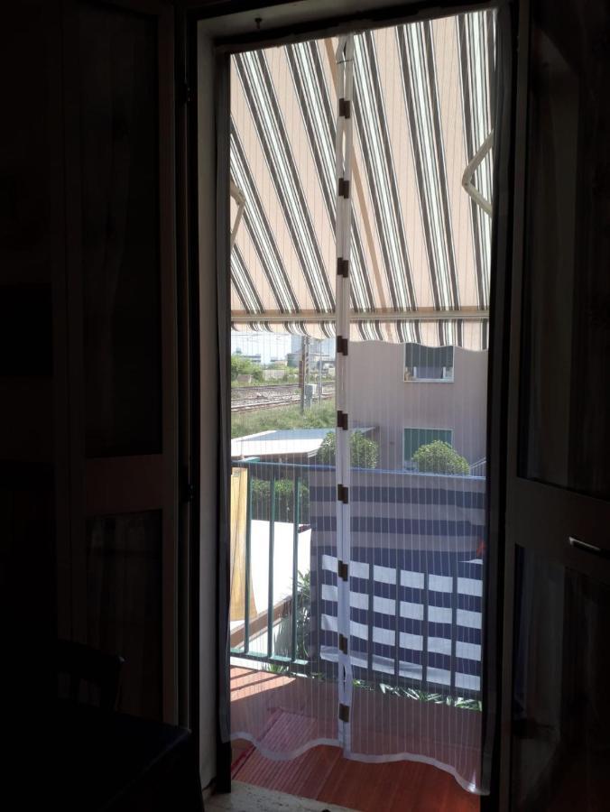 A Cento Metri Dal Mare Villa Senigallia Exterior foto